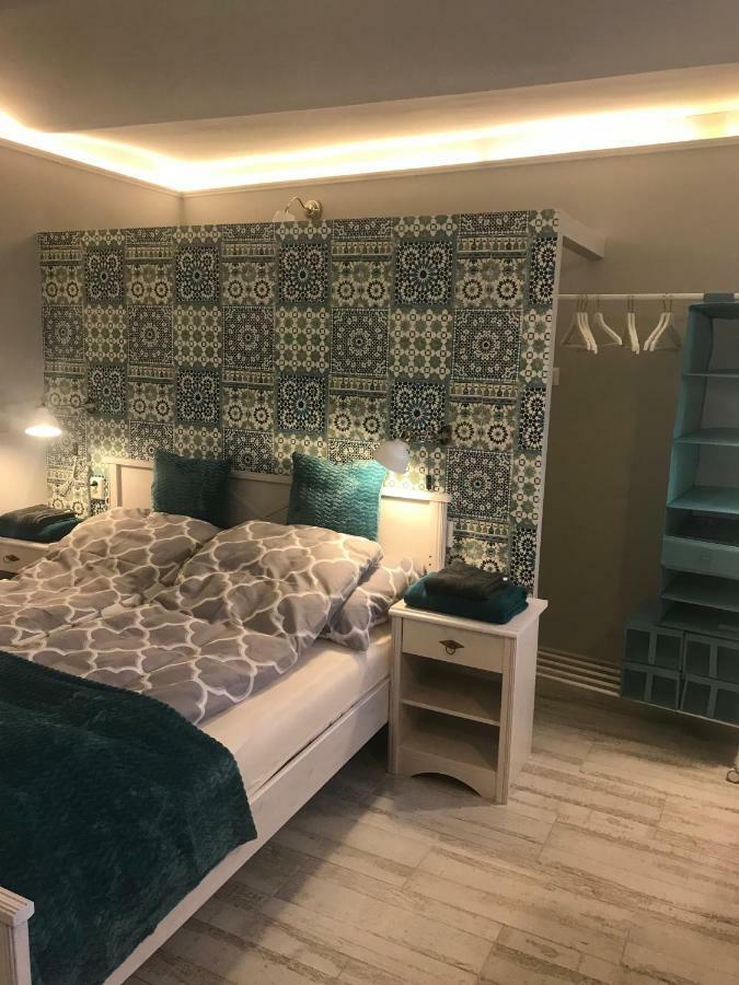 Aradi Apartman Печ Экстерьер фото