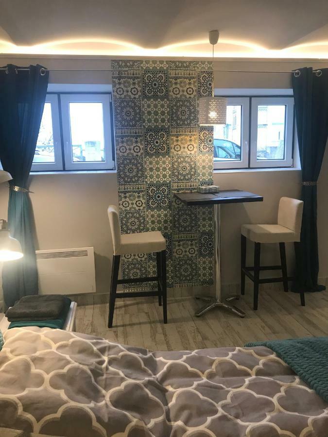 Aradi Apartman Печ Экстерьер фото